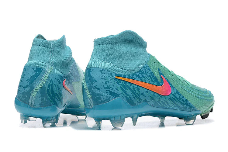 Nike Phantom Luna II Elite FG Cleats
