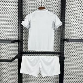 RM Home 25/26 Kit Kids