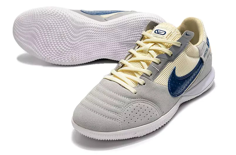 Nike Street Gato IC Boots