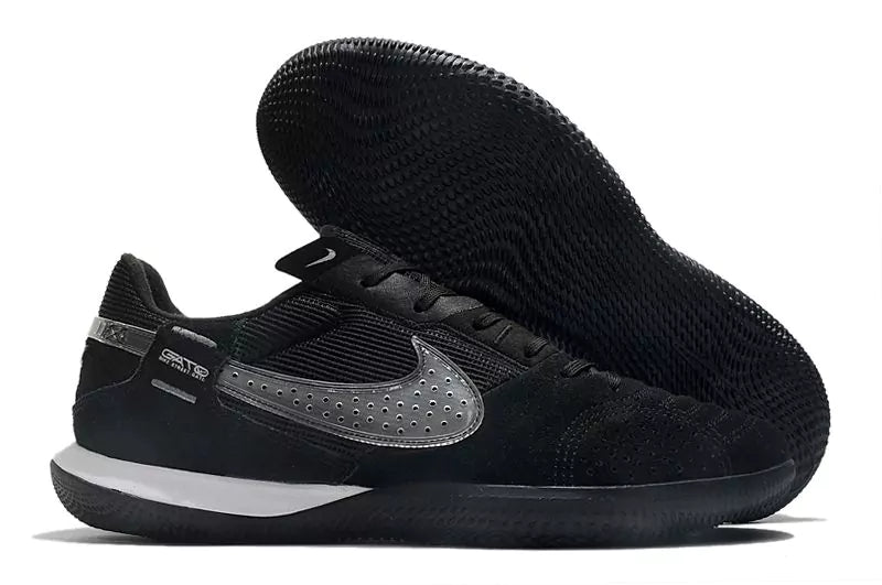 Nike Street Gato IC Boots
