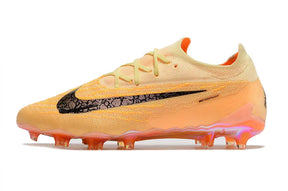 Nike Gripknit Phantom GX Elite FG Cleats