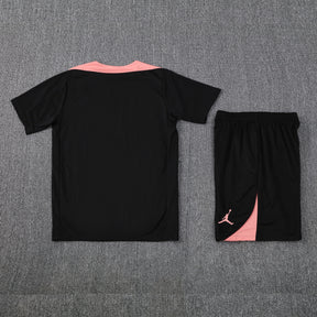 Kit Shirt + Shorts Paris Black/Pink Training 25/26