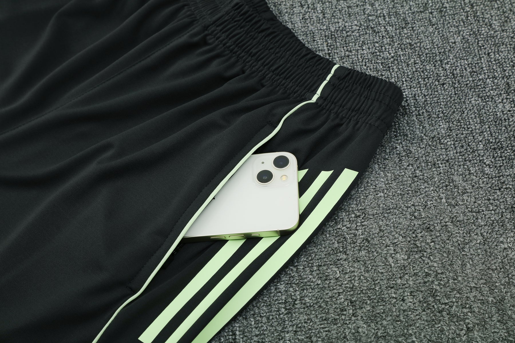 Kit Shirt + Shorts Real Madrid Light/Dark Green 25/26