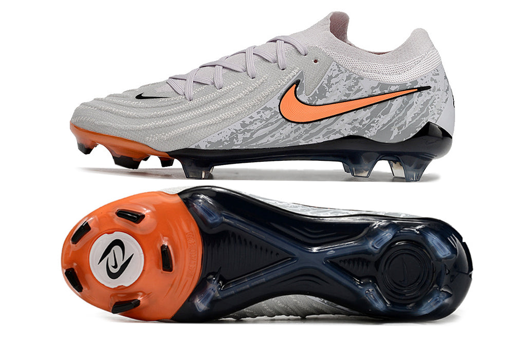 Nike Phantom GX II FG Cleats