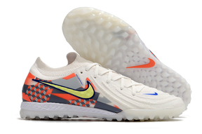 Nike Phantom GX II TF Boots