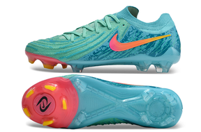 Nike Phantom GX II FG Cleats
