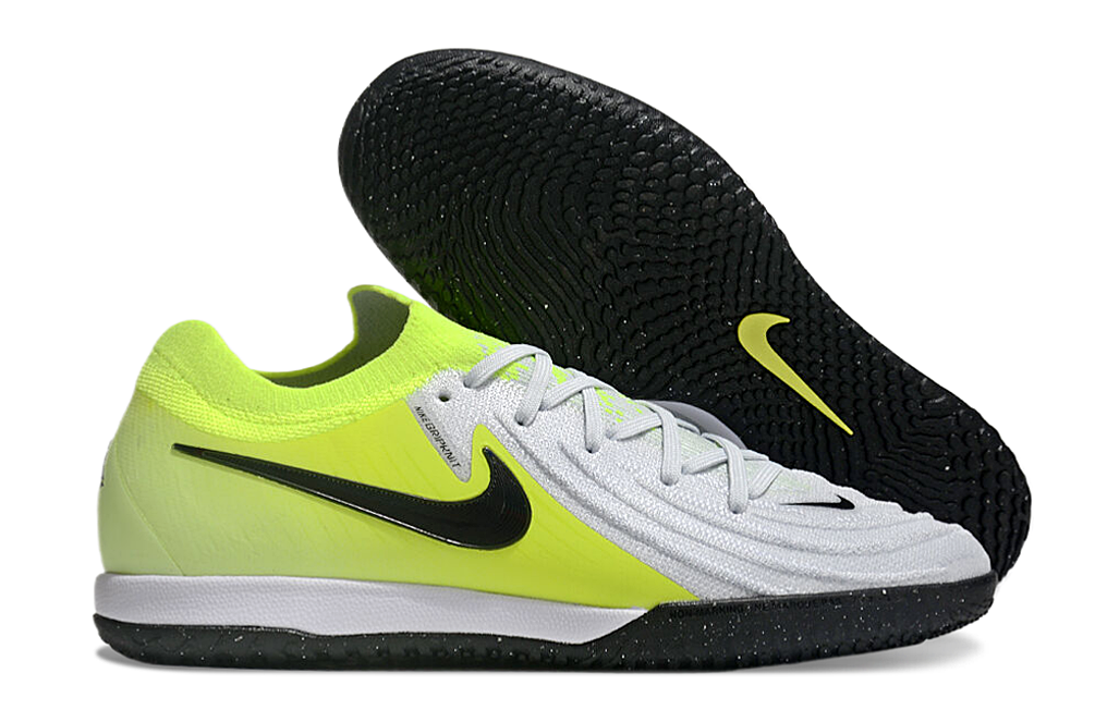 Nike Phantom GX II IC Boots