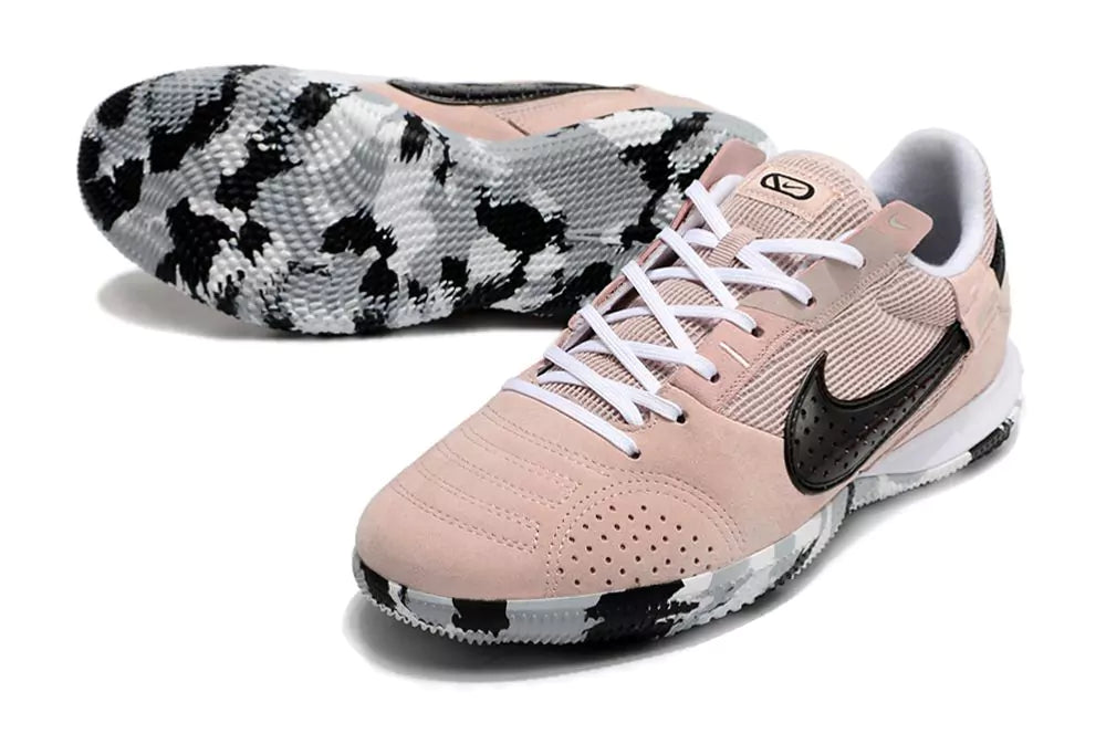 Nike Street Gato IC Boots