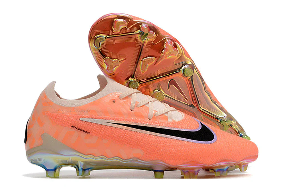 Nike Gripknit Phantom GX Elite FG Cleats