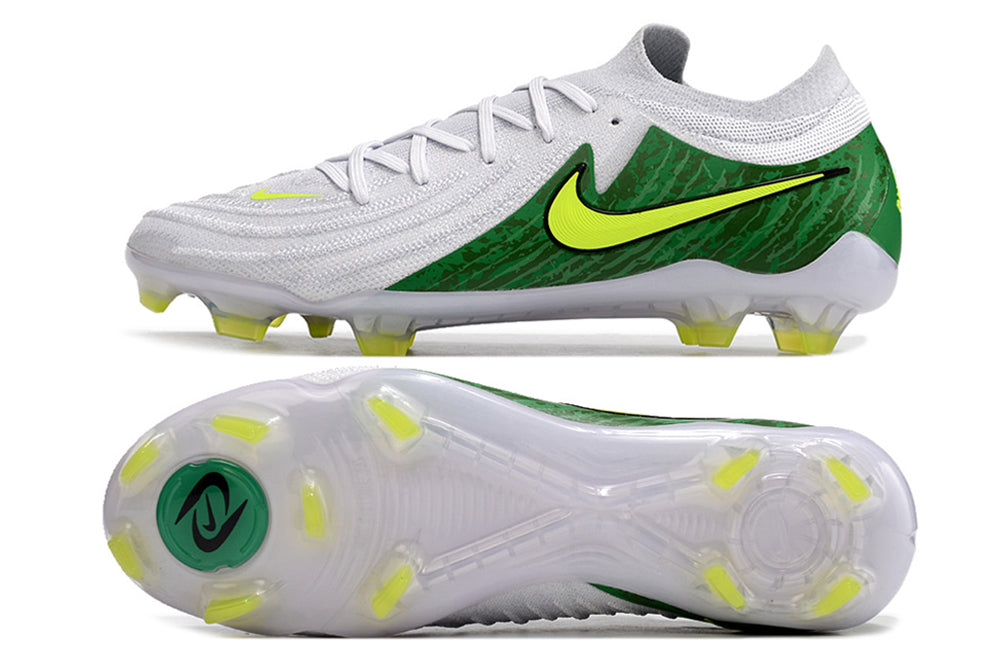 Nike Phantom GX II FG Cleats