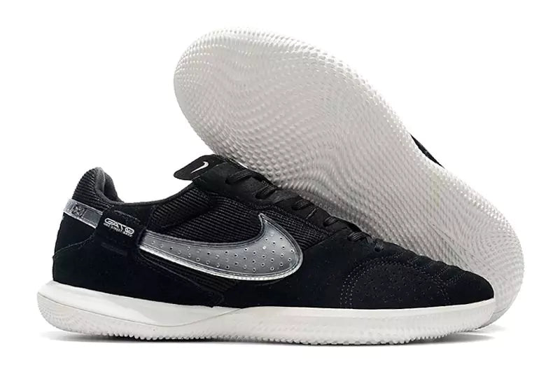 Nike Street Gato IC Boots