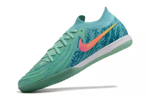 Nike Phantom GX II IC Boots