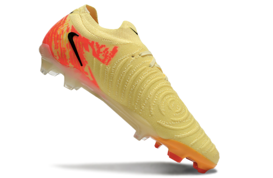 Nike Phantom Luna Elite NU FG Cleats