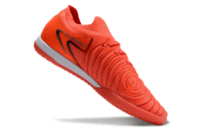 Nike Phantom GX II IC Boots