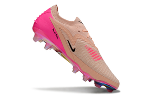 Nike Phantom GX III Elite FG Cleats