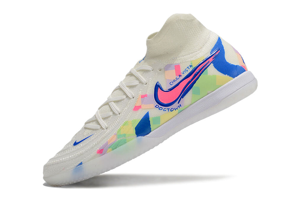 Nike Phantom Luna IC Boots