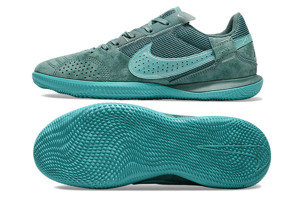 Nike Street Gato IC Boots
