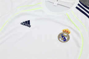Kit Shirt + Shorts Real Madrid White/Blue Training 25/26