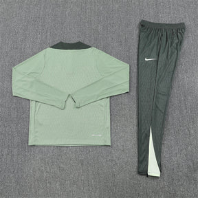 Tracksuit Chelsea Light Green Training 25/26