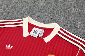 Kit Shirt + Shorts Manchester United Training Red/Black 25/26