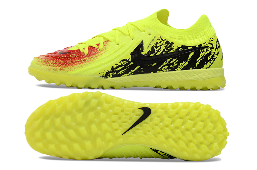 Nike Phantom GX II TF Boots