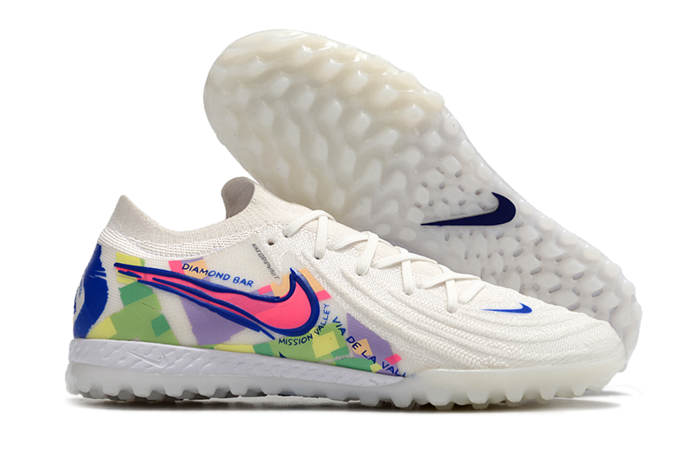 Nike Phantom GX II TF Boots