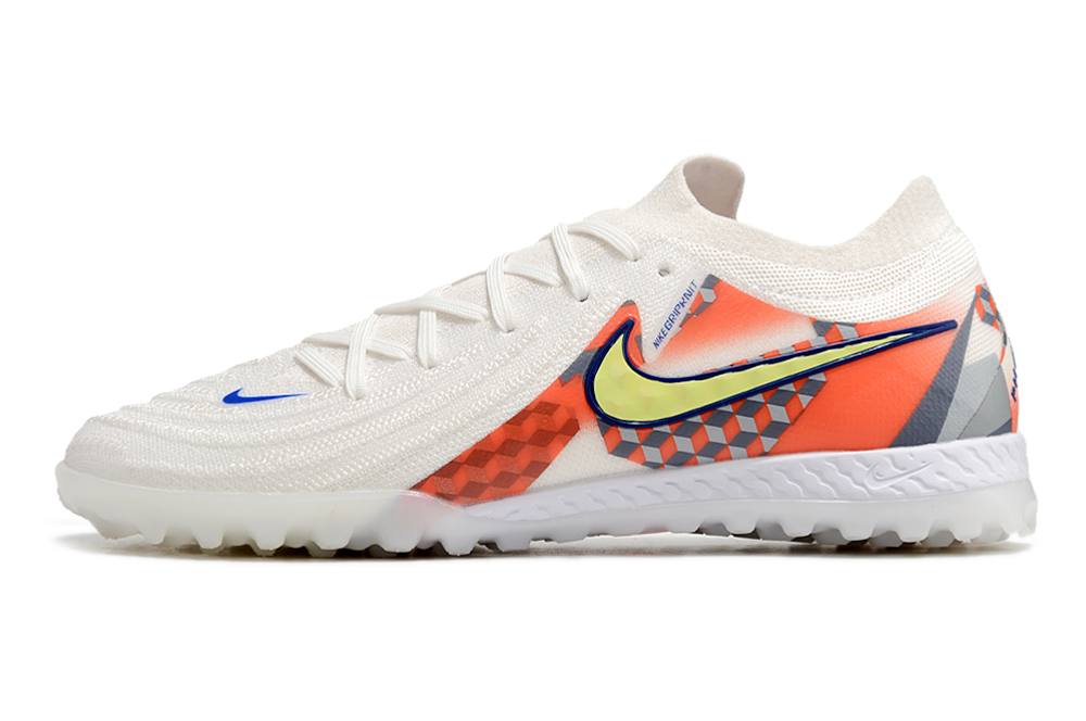 Nike Phantom GX II TF Boots