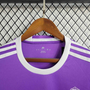 Real Madrid Away Jersey 17/18 Retro