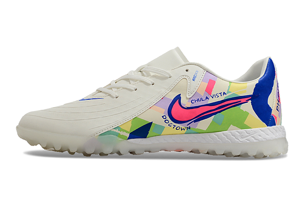 Nike Phantom GX II TF Boots