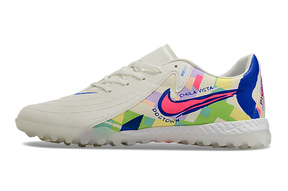 Nike Phantom GX II TF Boots