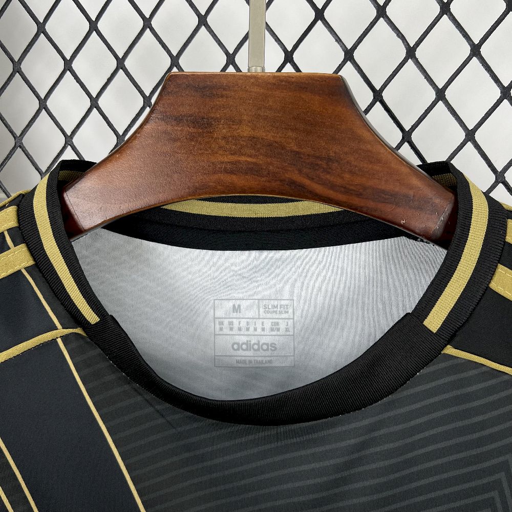 Bayern Munich Gold Special Edition Jersey 25/26