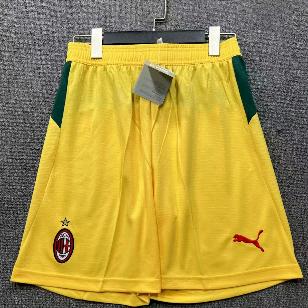 Shorts Milan Third 25/26